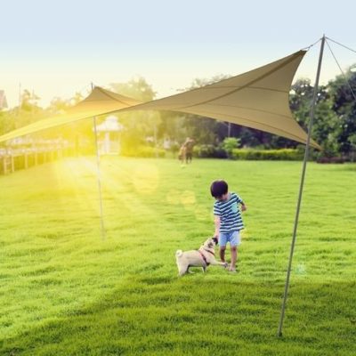 Festinstallierte Sonnensegel für den Garten